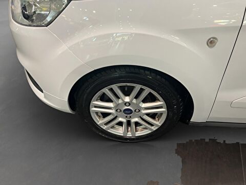 ford, tourneo courier journey, kombi 1.5 tdcı titanium plus, manuel, dizel 2.el otomobil | renew 9