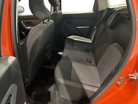 dacia, duster, 1.3 turbo 4x2 comfort edc, otomatik, benzin 2.el otomobil | renew 14