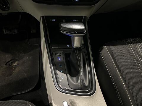 hyundai, i20, hatchback 1.4 mpı style otomatik, otomatik, benzin 2.el otomobil | renew 15