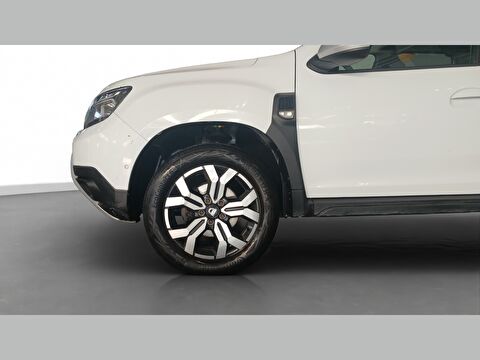 dacia, duster, suv 1.3 tce prestige plus edc, otomatik, benzin 2.el otomobil | renew 9