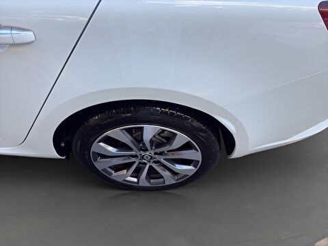 renault, megane, sedan 1.3 tce ıcon edc, otomatik, benzin 2.el otomobil | renew 4