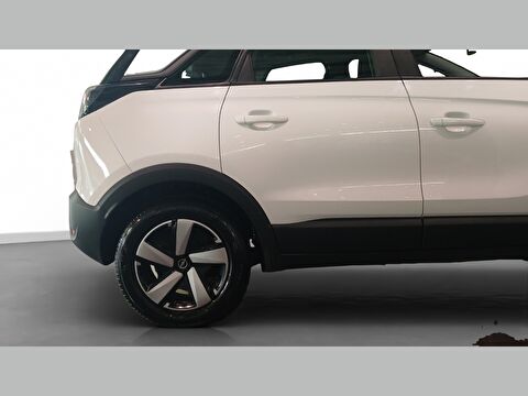 opel, crossland, suv 1.2 turbo essential otomatik, otomatik, benzin 2.el otomobil | renew 7