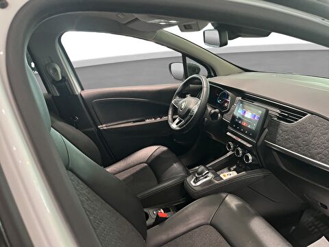 renault, zoe, hatchback 80 kw z.e 50 ıntense cvt, otomatik, elektrik 2.el otomobil | renew 18
