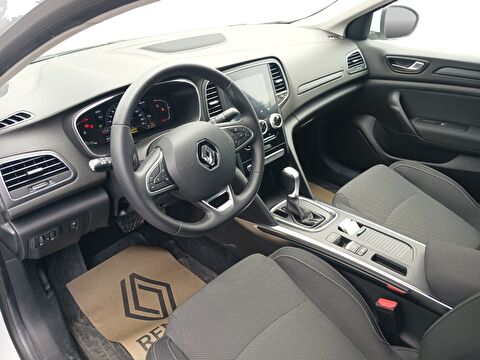 renault, megane, sedan 1.3 tce touch edc, otomatik, benzin 2.el otomobil | renew 9