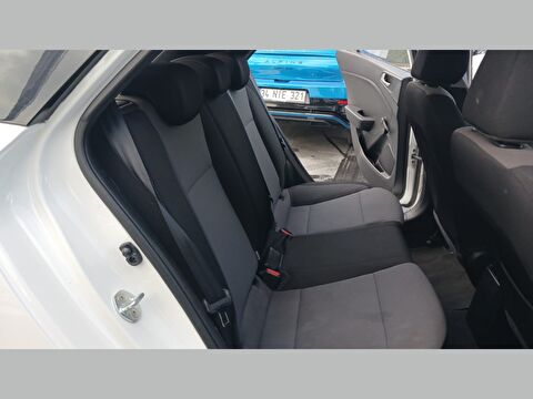 hyundai, i20, hatchback 1.4 mpı jump otomatik, otomatik, benzin 2.el otomobil | renew 19