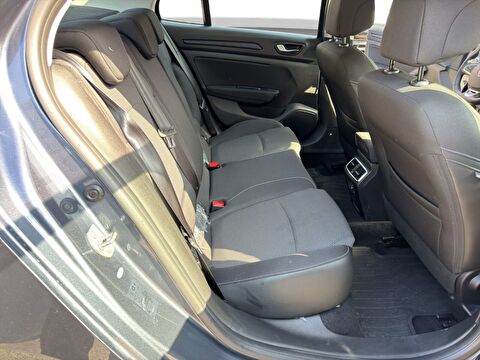 renault, megane, sedan 1.3 tce touch edc, otomatik, benzin 2.el otomobil | renew 11