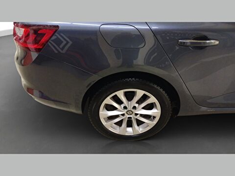 renault, megane, sedan 1.3 tce ıcon edc, otomatik, benzin 2.el otomobil | renew 7