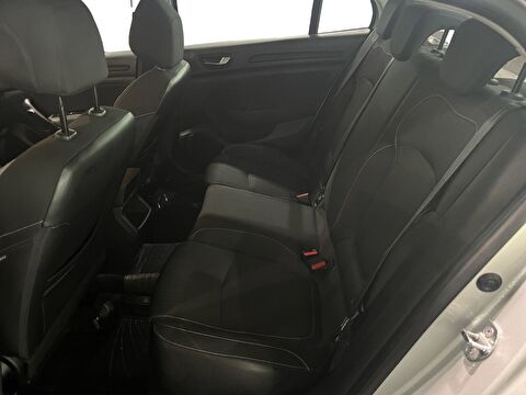 renault, megane, sedan 1.5 dcı touch edc, otomatik, dizel 2.el otomobil | renew 15