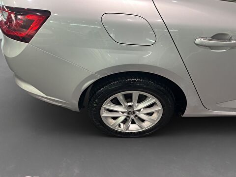 renault, megane, sedan 1.5 dcı touch edc, otomatik, dizel 2.el otomobil | renew 9