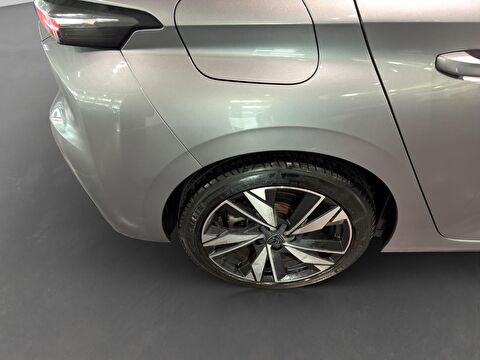 peugeot, 308, 1.2 puretech allure eat8, otomatik, benzin 2.el otomobil | renew 9