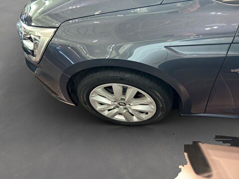 renault, megane, sedan 1.3 tce touch edc, otomatik, benzin 2.el otomobil | renew 6