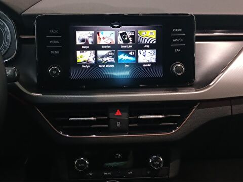skoda, scala, hatchback 1.0 tsı premium dsg, otomatik, benzin 2.el otomobil | renew 11