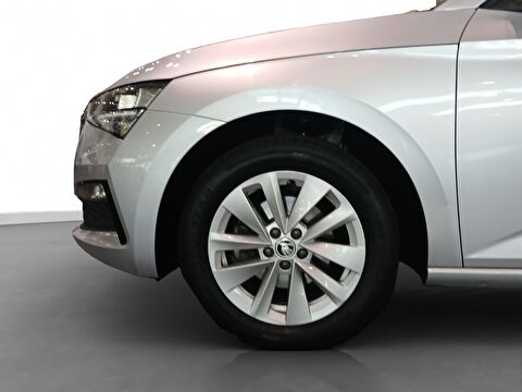 skoda, scala, hatchback 1.0 tsı premium dsg, otomatik, benzin 2.el otomobil | renew 8