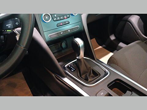 renault, megane, sedan 1.3 tce joy comfort edc, otomatik, benzin 2.el otomobil | renew 19