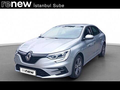 Sedan 1.3 TCe Touch EDC, 2. el otomobil | renew