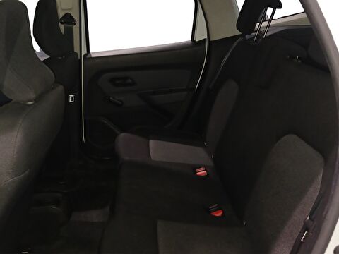 dacia, duster, suv 1.3 tce essential edc, otomatik, benzin 2.el otomobil | renew 17