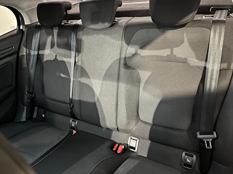 renault, megane, sedan 1.3 tce touch edc, otomatik, benzin 2.el otomobil | renew 13