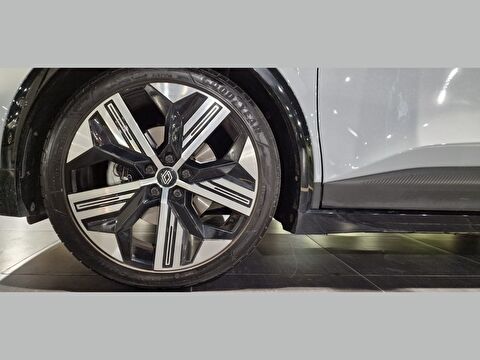 renault, megane e-tech, crossover ev60 ıconic otomatik, otomatik, elektrik 2.el otomobil | renew 8