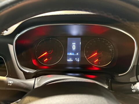 renault, megane, sedan 1.3 tce joy edc, otomatik, benzin 2.el otomobil | renew 12