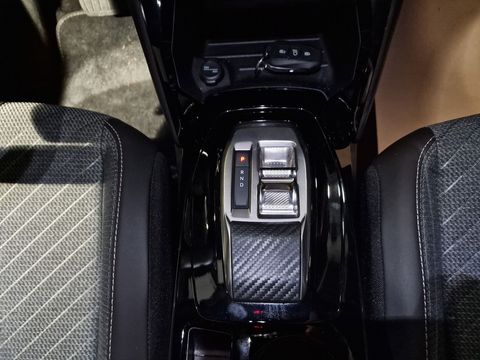 peugeot, 2008, 1.2 hybrid allure edcs6, otomatik, benzin 2.el otomobil | renew 20