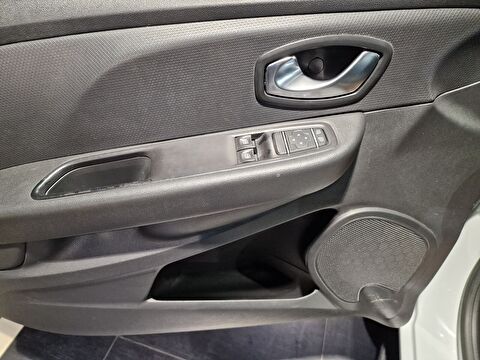 renault, clio, 0.9 tce joy, manuel, benzin 2.el otomobil | renew 19