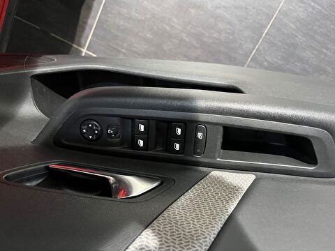 citroen, c4 x, 1.2 puretech shine eat8, otomatik, benzin 2.el otomobil | renew 8