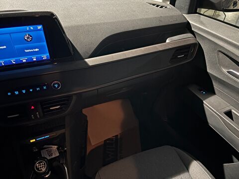 ford, tourneo courier, kombi 1.5 ecoblue titanium, manuel, dizel 2.el otomobil | renew 21