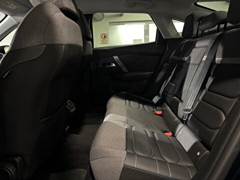 citroen, c4 x, crossover 1.2 puretech shine eat8, otomatik, benzin 2.el otomobil | renew 15