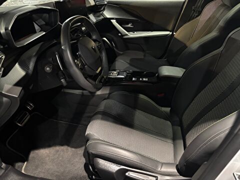 peugeot, 2008, crossover 1.2 puretech gt eat8, otomatik, benzin 2.el otomobil | renew 19