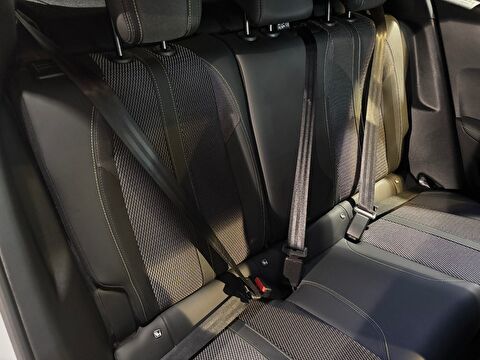 peugeot, 2008, crossover 1.2 puretech gt eat8, otomatik, benzin 2.el otomobil | renew 14