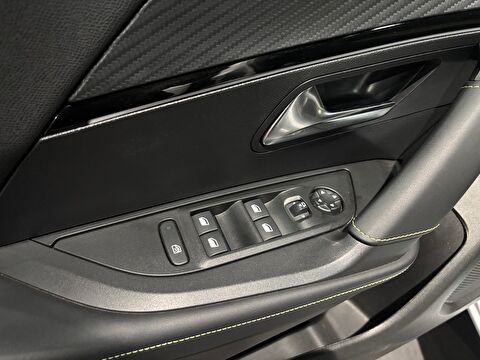 peugeot, 2008, crossover 1.2 puretech gt eat8, otomatik, benzin 2.el otomobil | renew 21