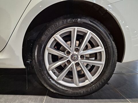 renault, megane, sedan 1.5 dcı touch edc, otomatik, dizel 2.el otomobil | renew 26