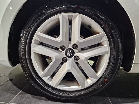 renault, clio, hatchback 1.0 tce evolution x-tronic, otomatik, benzin 2.el otomobil | renew 6