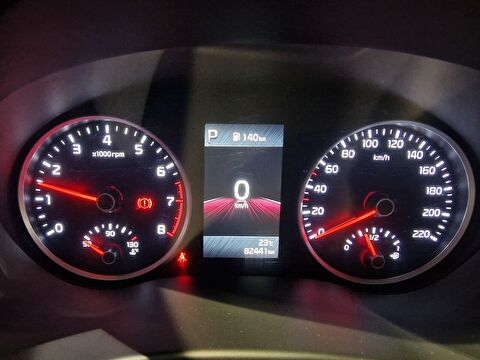 kia, stonic, suv 1.4 mpı elegance design otomatik, otomatik, benzin + lpg 2.el otomobil | renew 6