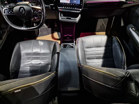 renault, megane e-tech, ıconic ev60, otomatik, elektrik 2.el otomobil | renew 16