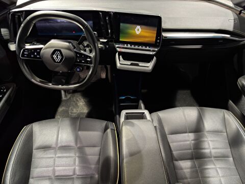 renault, megane e-tech, crossover ev60 ıconic otomatik, otomatik, elektrik 2.el otomobil | renew 11