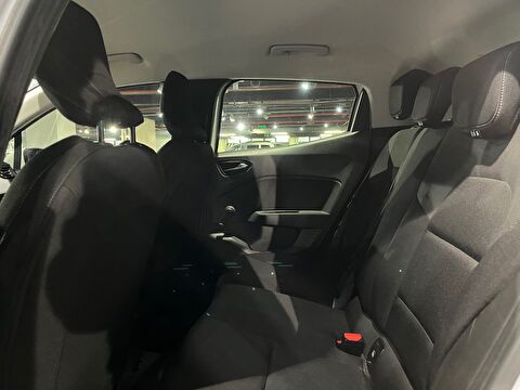 renault, clio, hatchback 1.0 tce joy x-tronic, otomatik, benzin 2.el otomobil | renew 18