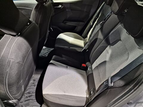 renault, clio, hatchback 1.0 tce evolution x-tronic, otomatik, benzin 2.el otomobil | renew 17