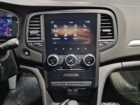 renault, megane, sedan 1.3 tce ıcon edc, otomatik, benzin 2.el otomobil | renew 17