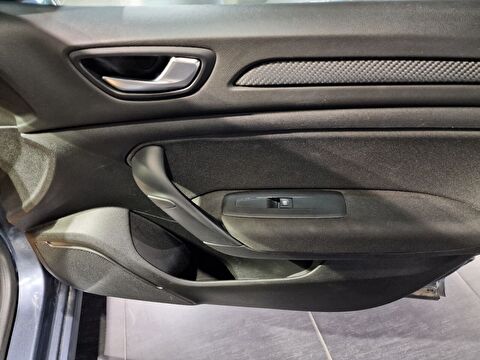 renault, megane, sedan 1.3 tce touch edc, otomatik, benzin 2.el otomobil | renew 20