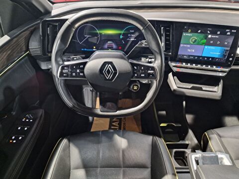 renault, megane e-tech, ıconic ev60, otomatik, elektrik 2.el otomobil | renew 10