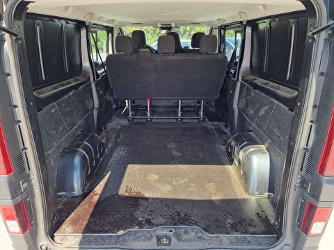 renault, trafic, 2.0 dcı 6m3 grand confort 5+1 eag9, otomatik, dizel 2.el otomobil | renew 13
