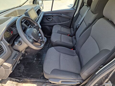 renault, trafic, 2.0 dcı 6m3 grand confort 5+1 eag9, otomatik, dizel 2.el otomobil | renew 15