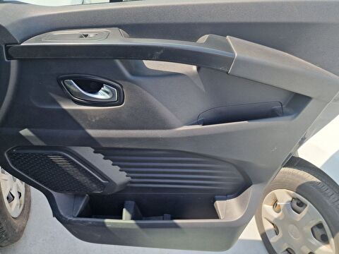 renault, trafic, 2.0 dcı 6m3 grand confort 5+1 eag9, otomatik, dizel 2.el otomobil | renew 19