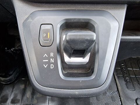 renault, trafic, 2.0 dcı 6m3 grand confort 5+1 eag9, otomatik, dizel 2.el otomobil | renew 7