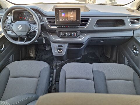 renault, trafic, 2.0 dcı 6m3 grand confort 5+1 eag9, otomatik, dizel 2.el otomobil | renew 10