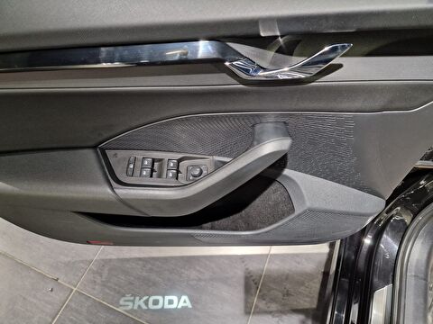 skoda, octavia, sedan 1.5 tsı e-tec sportline dsg, otomatik, mhev 2.el otomobil | renew 9