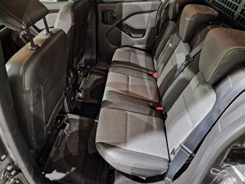 renault, kangoo multix, 1.3 tce ıconic edc, otomatik, benzin 2.el otomobil | renew 9