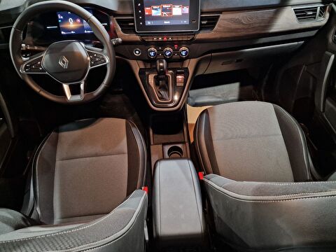 renault, kangoo multix, 1.3 tce ıconic edc, otomatik, benzin 2.el otomobil | renew 19