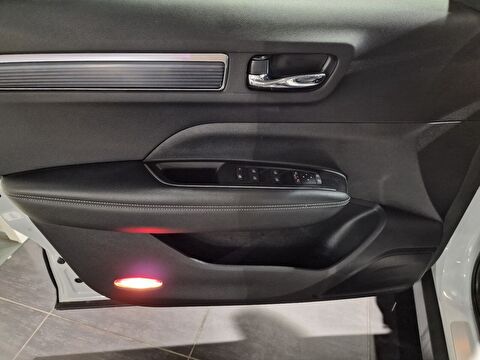 renault, koleos, 1.3 tce ıcon techno edc, otomatik, benzin 2.el otomobil | renew 8